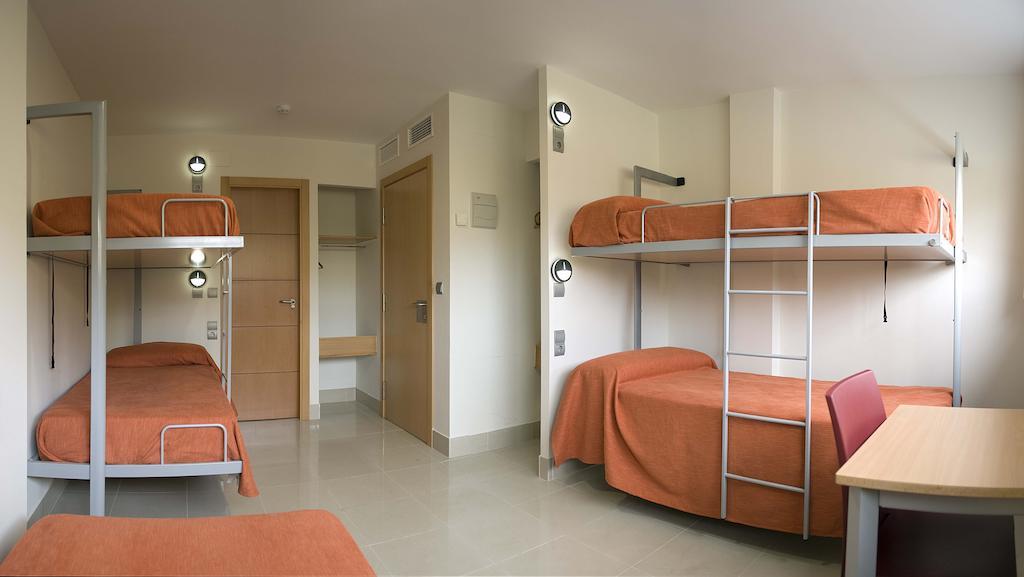 Hostel Inturjoven *
